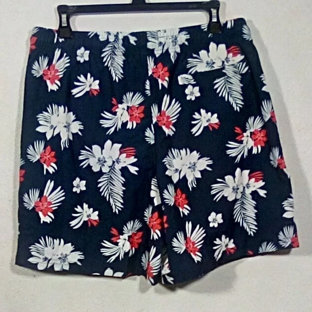 NWT Biwisy Men’s swim trunks with pockets: Blue Floral: Size: M